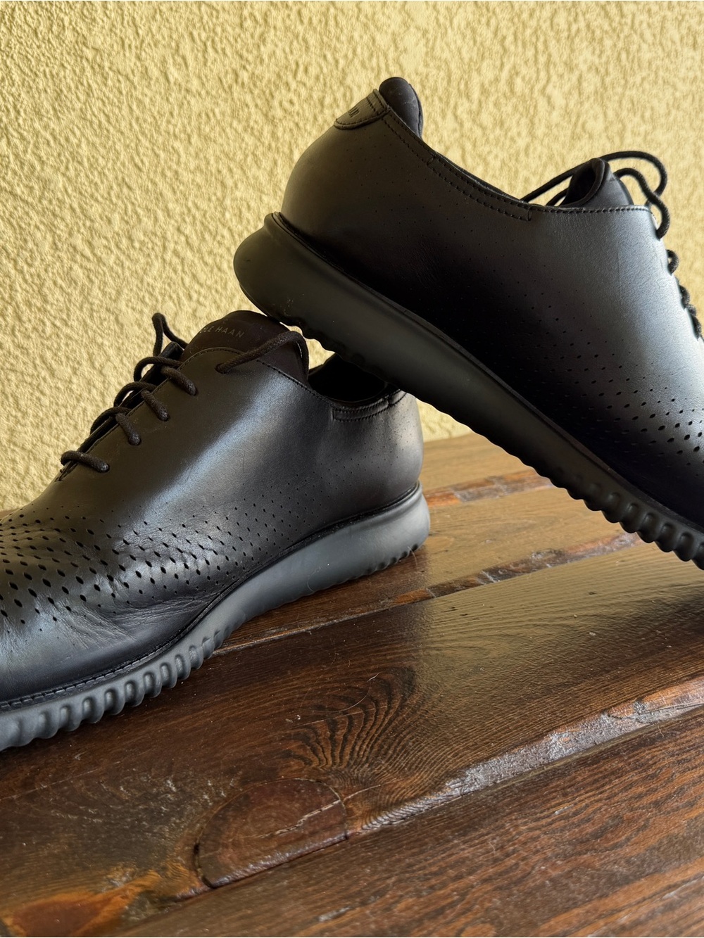 Cole Haan Zero Gravity Men's Black Leather Lace-Up Derbys - Perforated Comfort